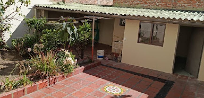 Casa en arriendo barrio Panamericano