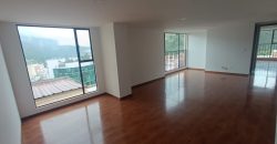 Apartamento Dúplex en Arriendo Ed Arboleda
