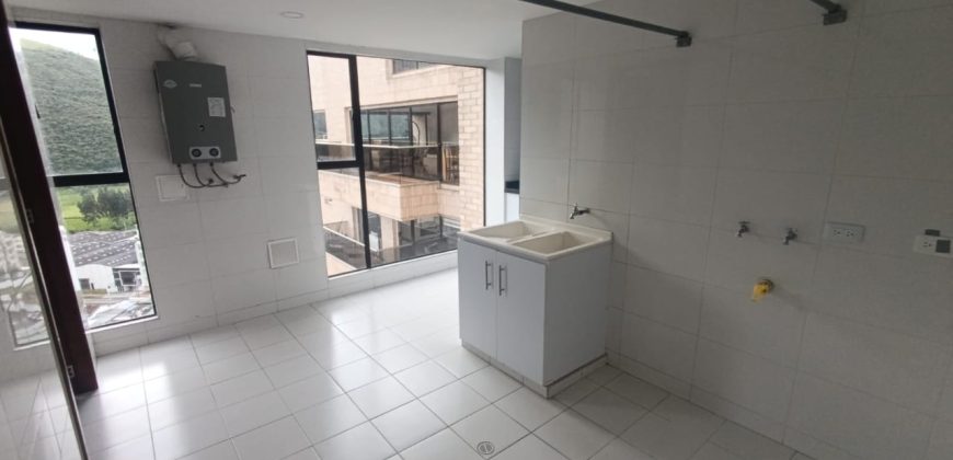 Apartamento Dúplex en Arriendo Ed Arboleda