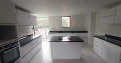 Apartamento Dúplex en Arriendo Ed Arboleda