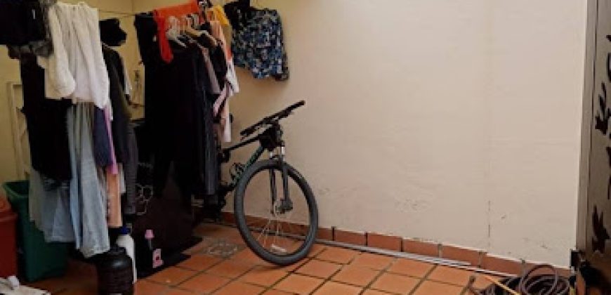 Casa Comercial en Arriendo Capusigra
