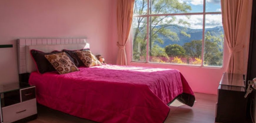 Casa Campestre en Venta  Altos de Chapalito