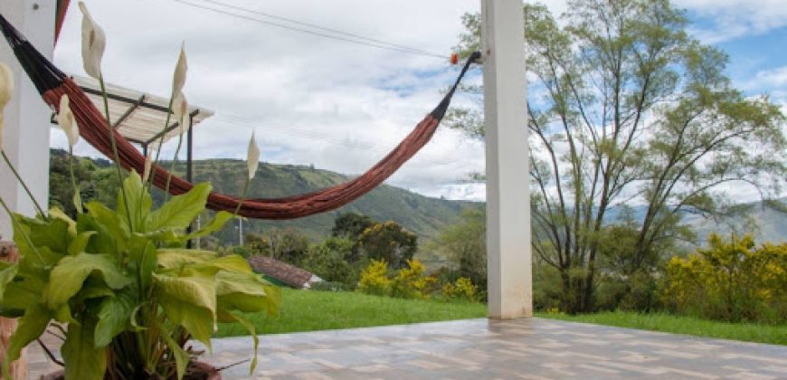 Casa Campestre en Venta  Altos de Chapalito