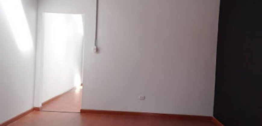 Casa en Arriendo para Comercio- Versalles