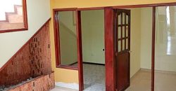 Arriendo casa en las camelias