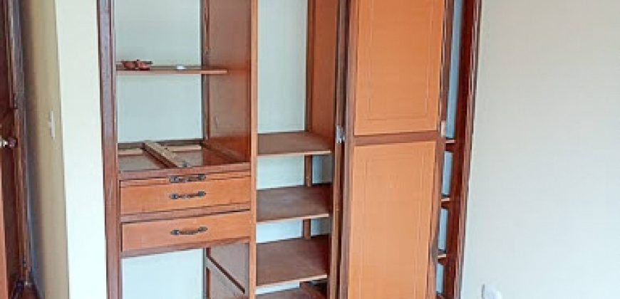 Arriendo casa en las camelias