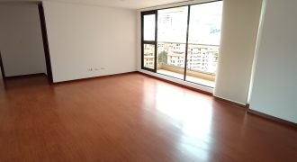 Apartamento en arriendo Av. Panamericana