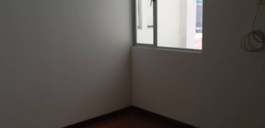 Se arrienda apartamento en el centro de la ciudad