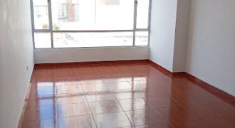 Se arrienda apartamento en el centro de la ciudad