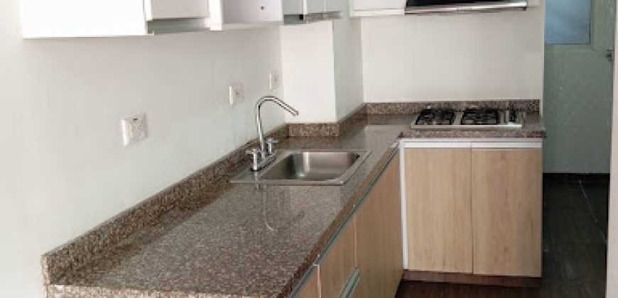 Se arrienda apartamento en el centro de la ciudad