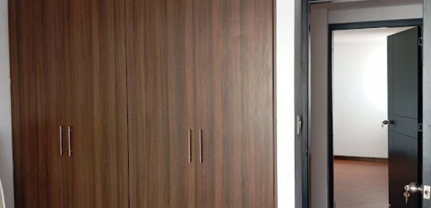 Se arrienda apartamento en el centro de la ciudad