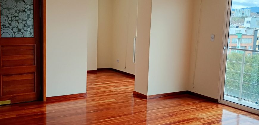 Apartamento en arriendo en la Aurora