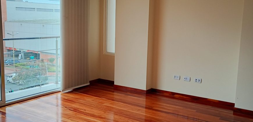Apartamento en arriendo en la Aurora