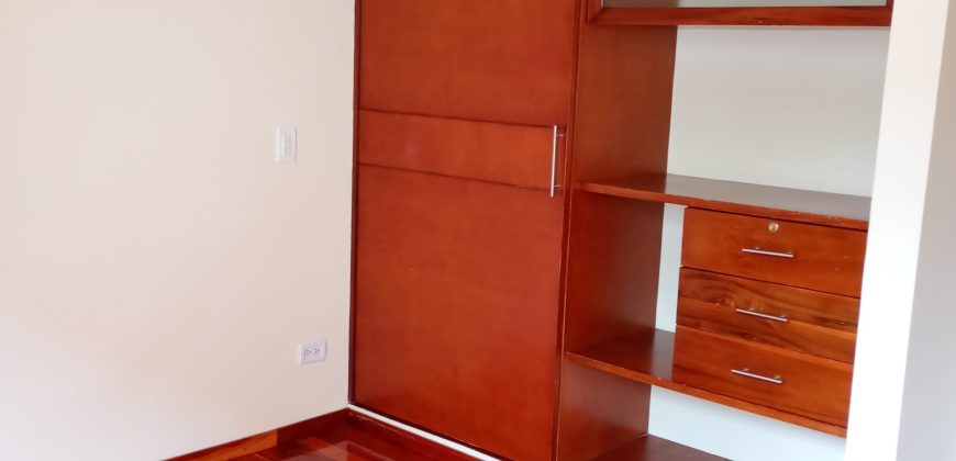 Apartamento en arriendo en la Aurora