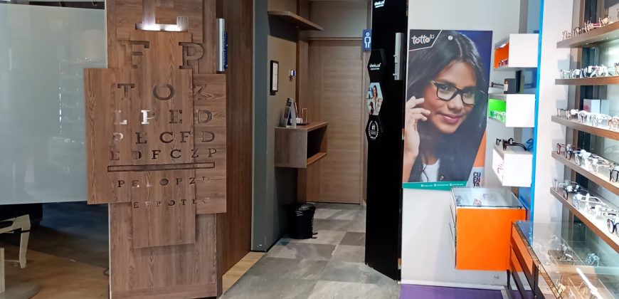 Local comercial en arriendo Av Los estudiantes