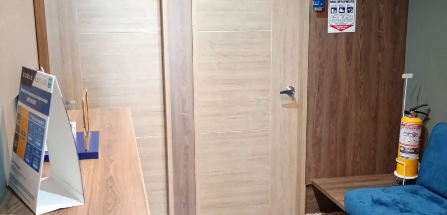 Local comercial en arriendo Av Los estudiantes