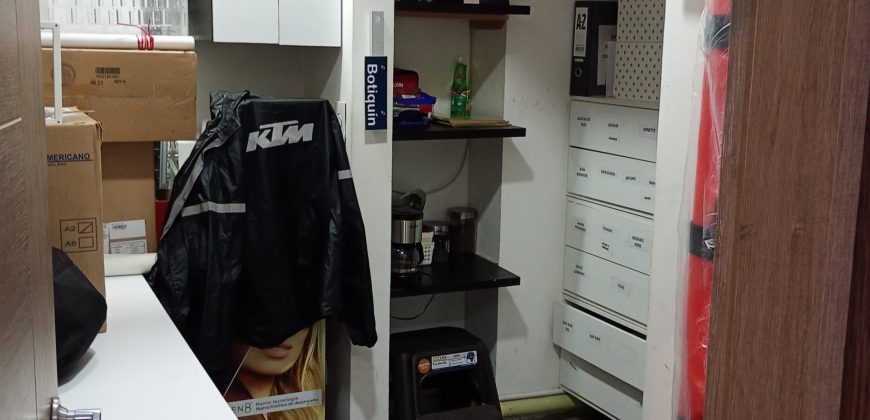 Local comercial en arriendo Av Los estudiantes