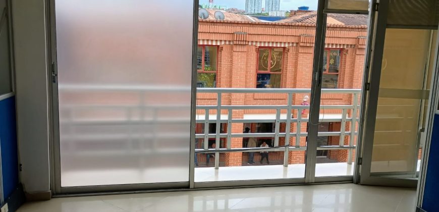 Se arrienda Locales en centro