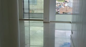 Oficina en arriendo sector La Riviera
