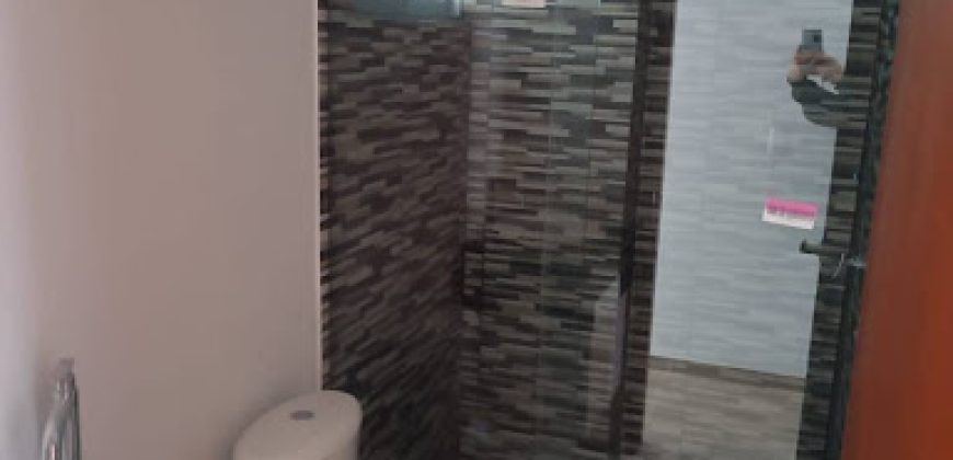 Apartamento nuevo en arriendo/venta en Altamira