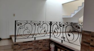 Casa en Arriendo en Los Laureles