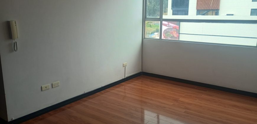 Apartamento en arriendo Edf. Cabrachi