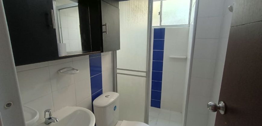 Apartamento en arriendo Altos de la Carolina