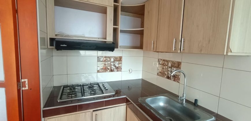 Apartamento en arriendo Altos de la Carolina