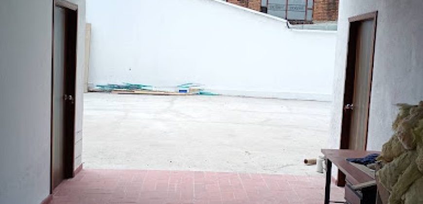Parqueadero arriendo sector Morasurco