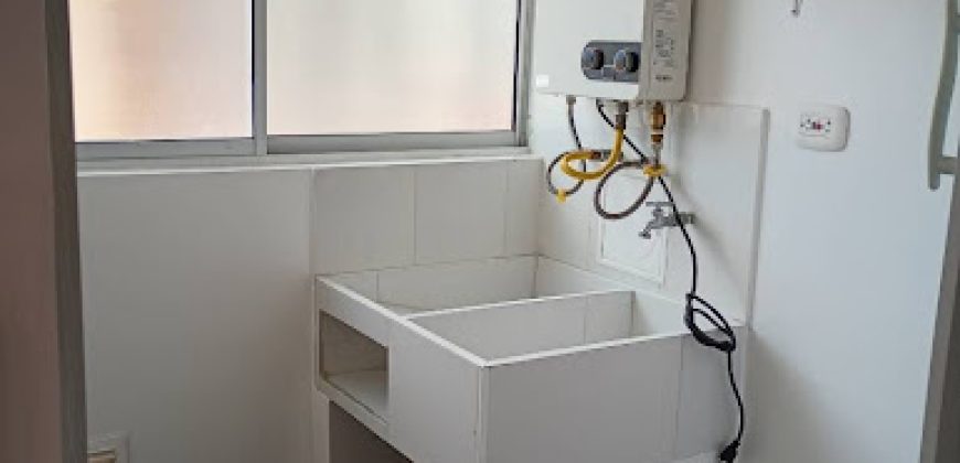 Apartamento en arriendo Altos de la Colina