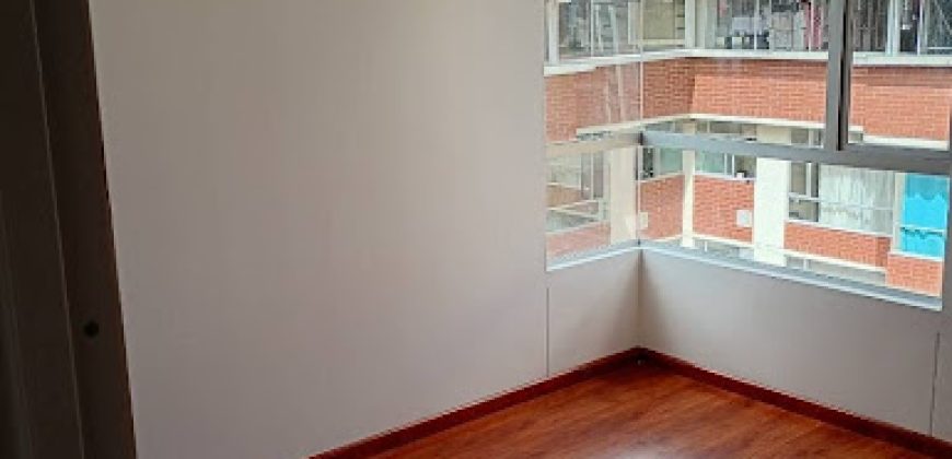 Apartamento en arriendo Altos de la Colina