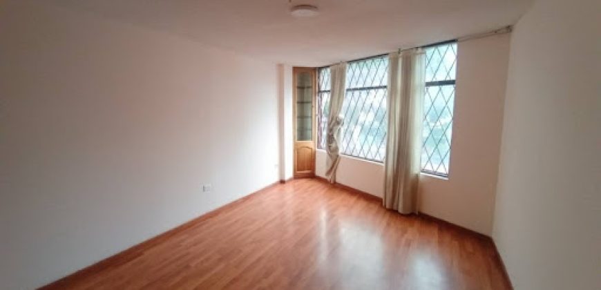 Apartamento en arriendo Julian Bucheli
